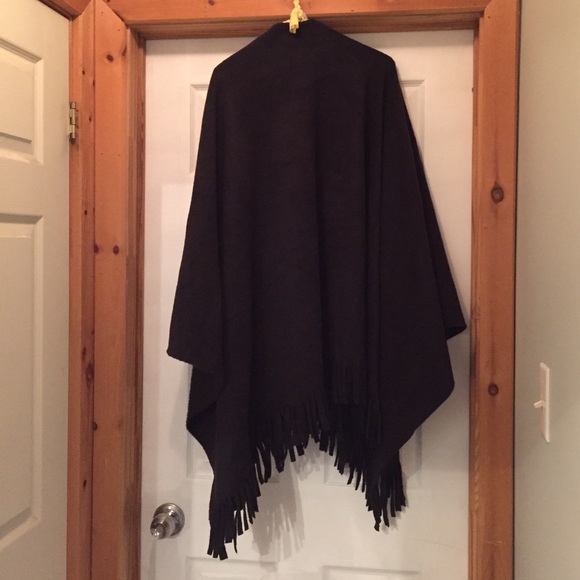 Fleece Wrap - Picture 2 of 2